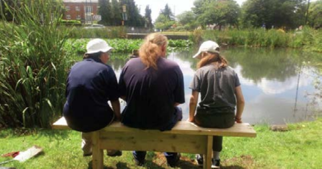 Volunteers at Sanderstead Pond, Croydon